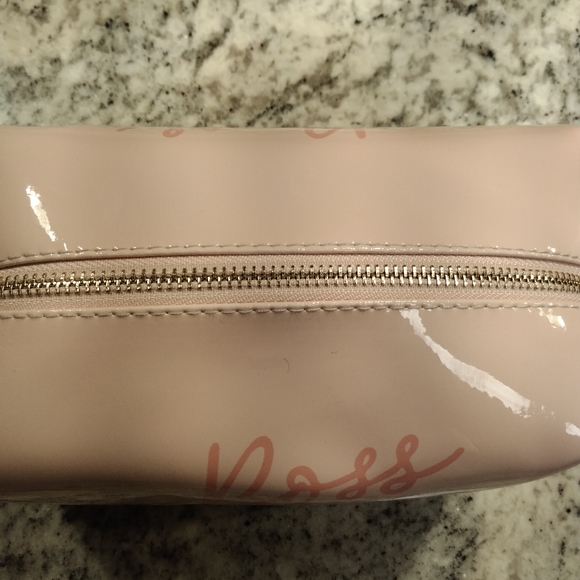 Clutch - Picture 3 of 4